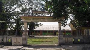 perpustakaan SMKS 1 YP HKBP